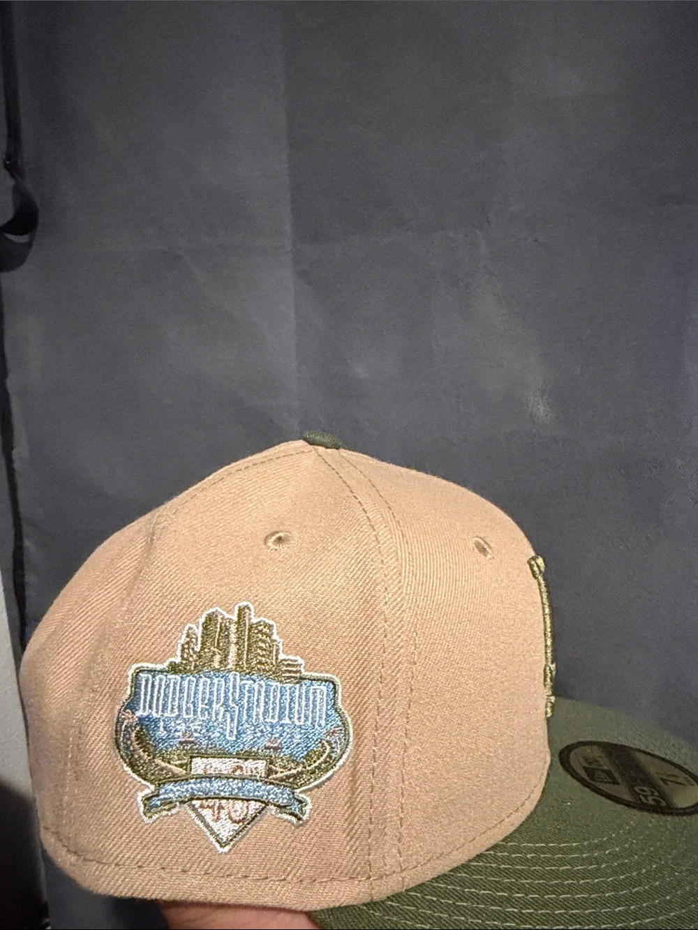 New Era LA Dodgers 59FIFTY Fitted Cap in Tan and Olive Green